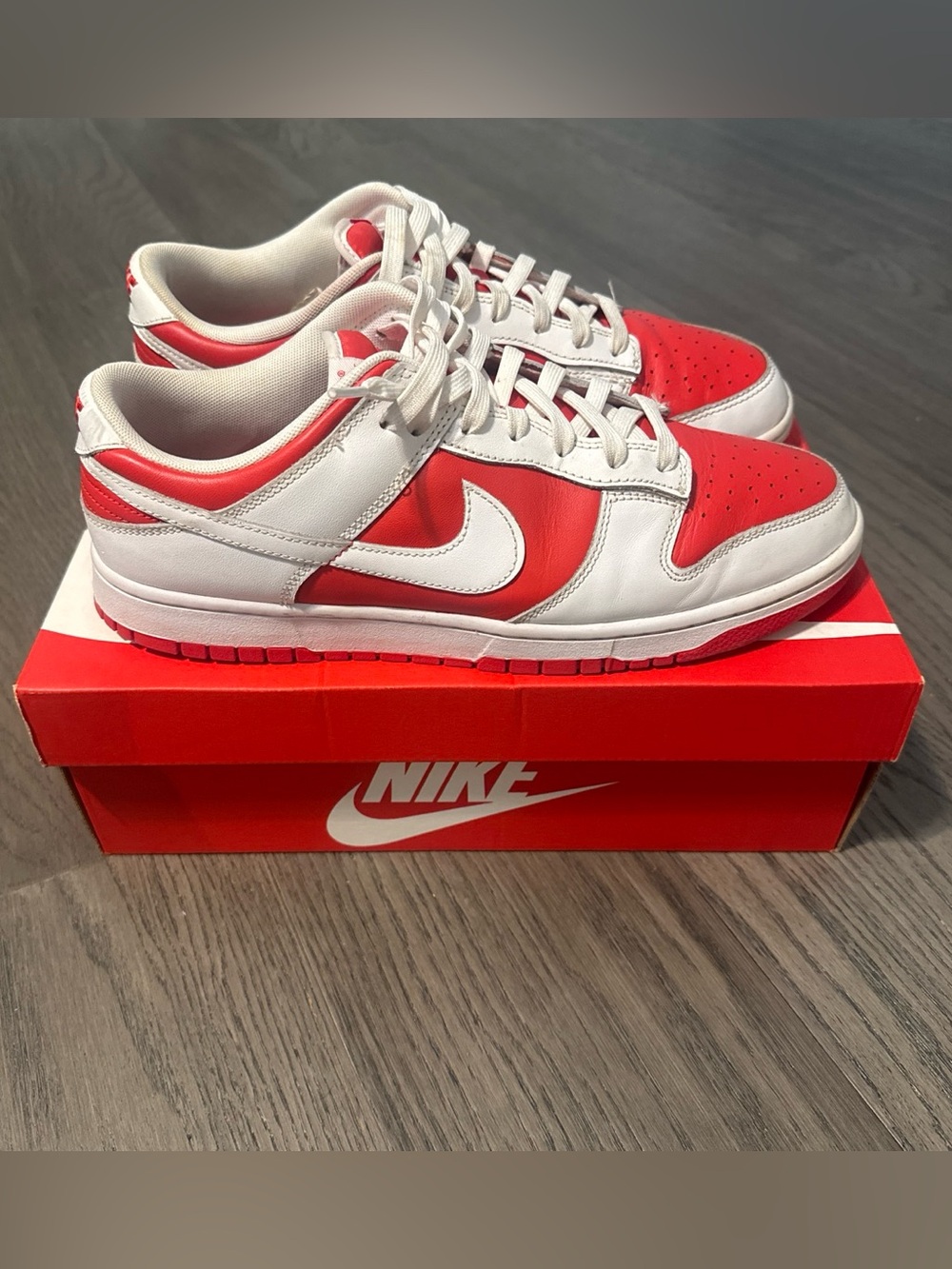 Nike Dunk Low Retro University Size 12 (Worn Slightly)